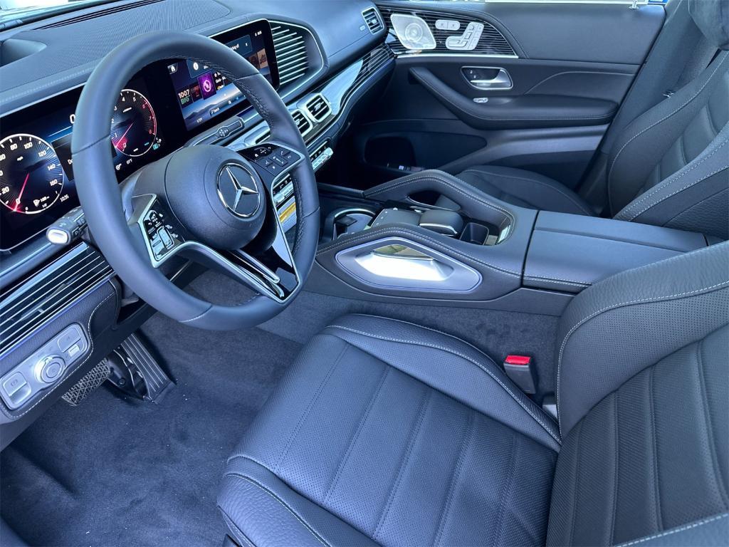 new 2025 Mercedes-Benz GLE 450 car, priced at $85,665