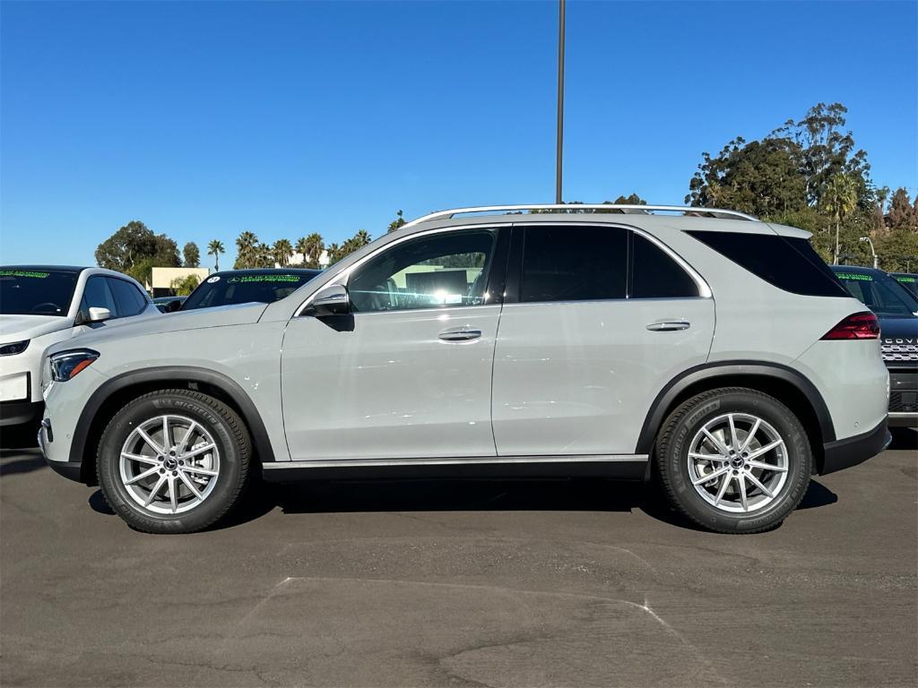 new 2025 Mercedes-Benz GLE 450 car, priced at $85,665