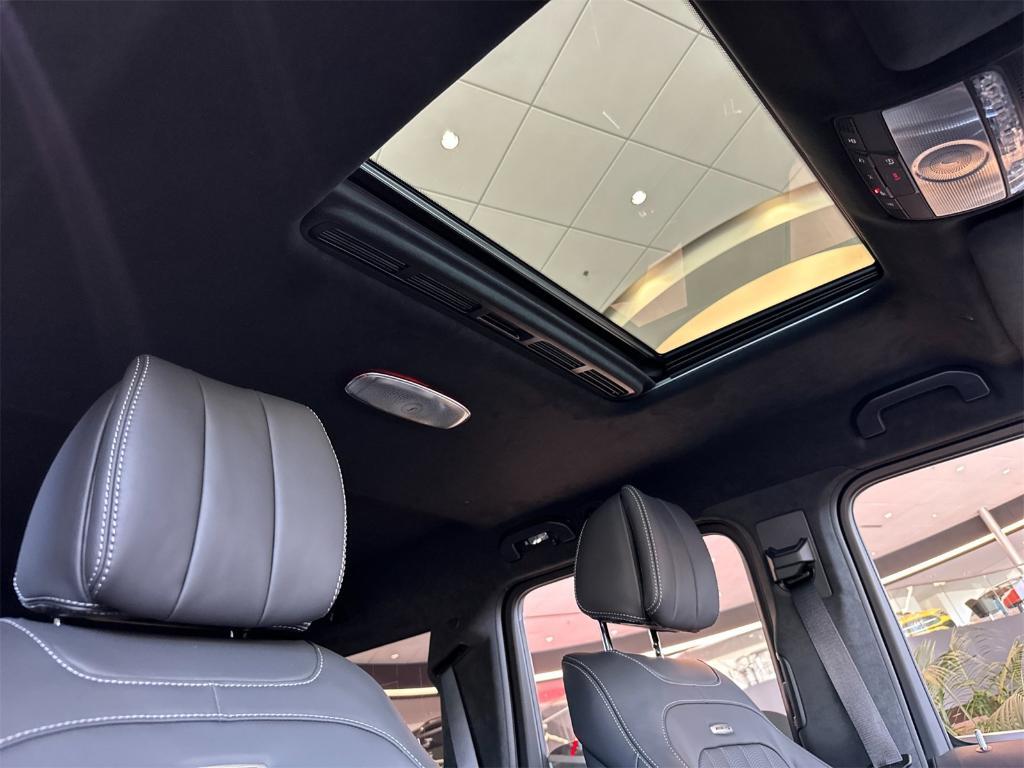 new 2025 Mercedes-Benz AMG G 63 car, priced at $219,950