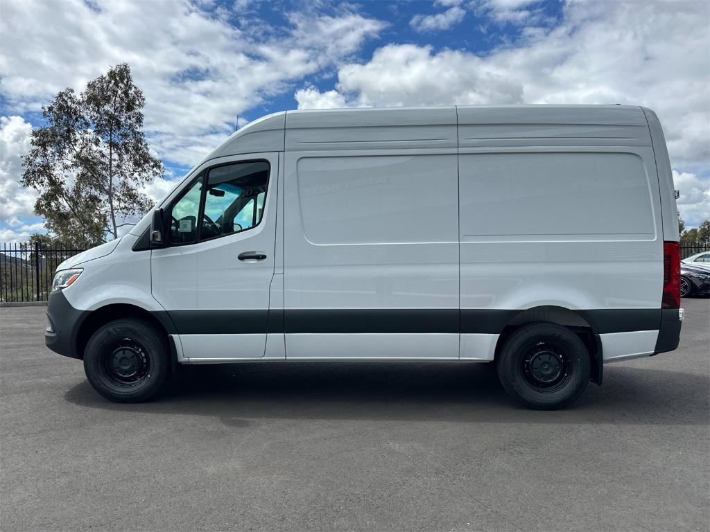 new 2025 Mercedes-Benz Sprinter 2500 car, priced at $69,147