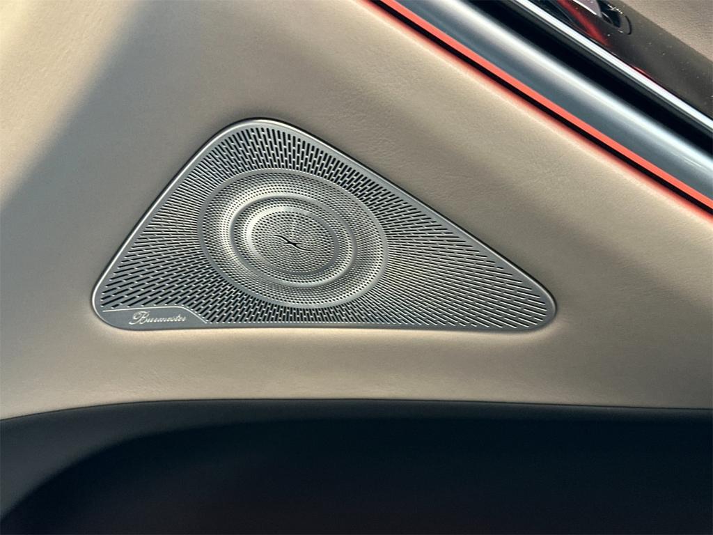 new 2025 Mercedes-Benz Maybach S 680 car, priced at $342,250