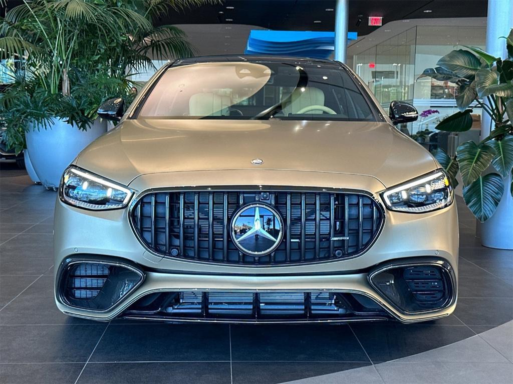 new 2025 Mercedes-Benz AMG S 63 E car, priced at $238,510