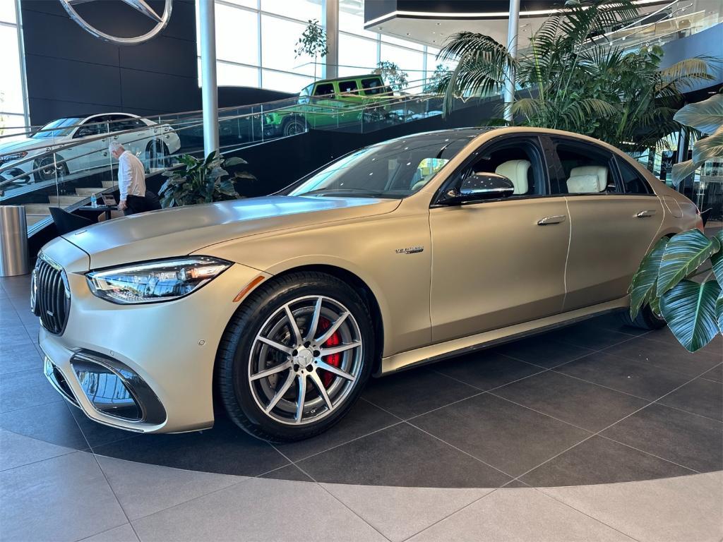 new 2025 Mercedes-Benz AMG S 63 E car, priced at $238,510