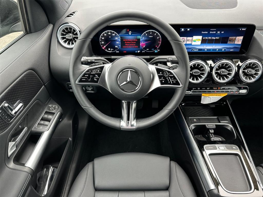 new 2025 Mercedes-Benz GLA 250 car, priced at $45,845