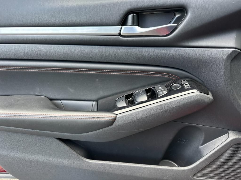 used 2023 Nissan Altima car, priced at $21,924