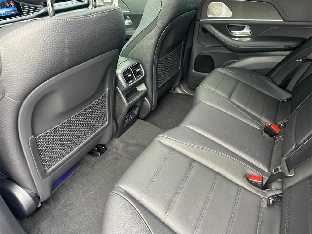 new 2026 Mercedes-Benz GLE 450 car, priced at $87,535