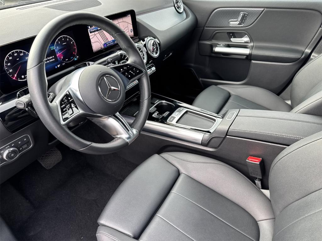 used 2025 Mercedes-Benz GLA 250 car, priced at $35,820