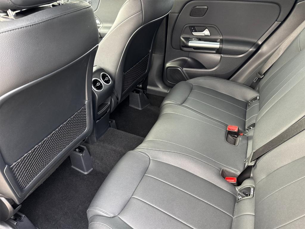 used 2025 Mercedes-Benz GLA 250 car, priced at $35,820