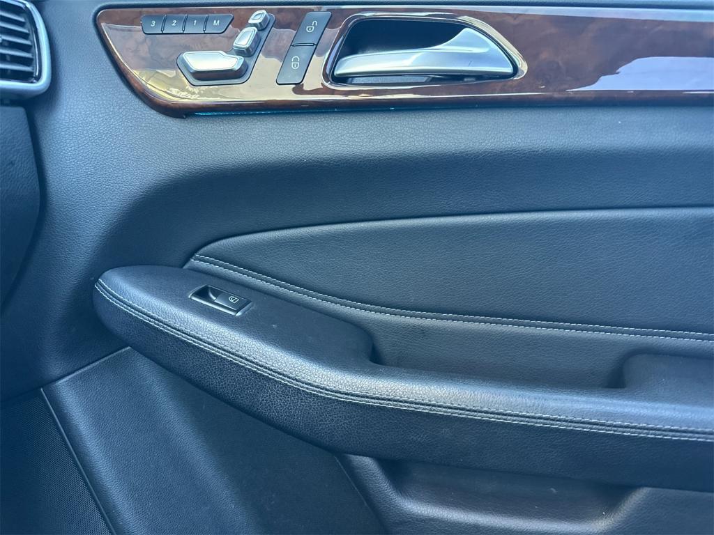 used 2018 Mercedes-Benz GLS 450 car, priced at $21,342