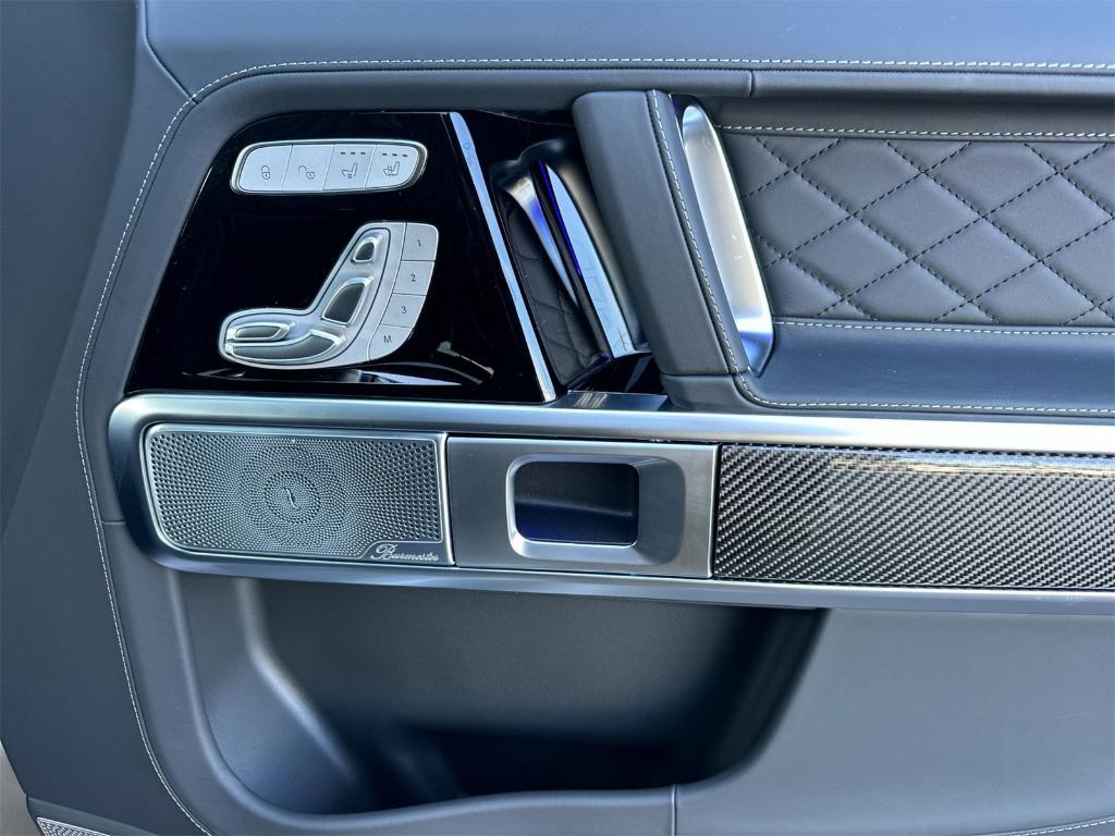 new 2025 Mercedes-Benz G-Class car, priced at $189,705