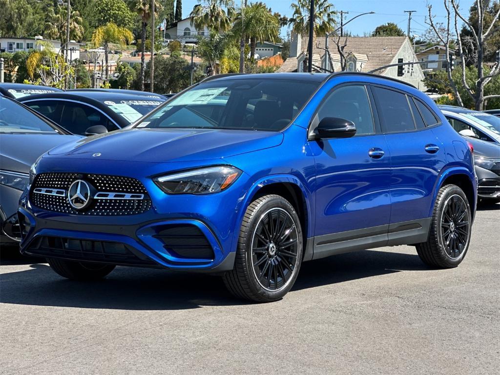 new 2025 Mercedes-Benz GLA 250 car, priced at $55,020