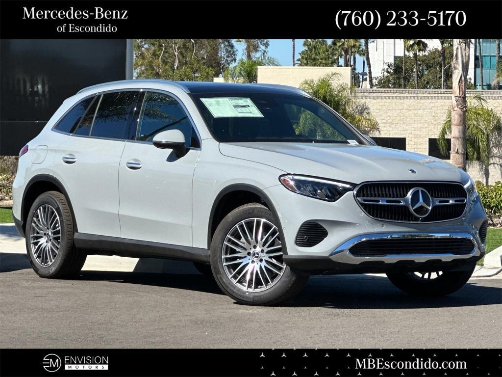 new 2025 Mercedes-Benz GLC 300 car, priced at $54,975