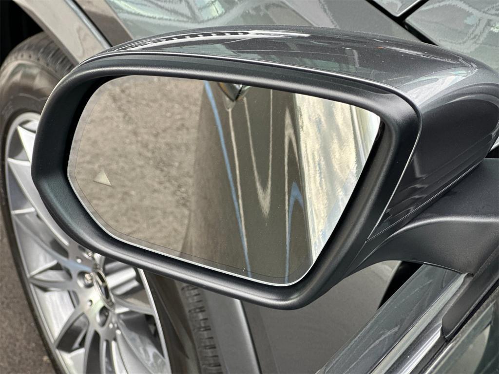 new 2026 Mercedes-Benz GLE 450 car, priced at $87,010