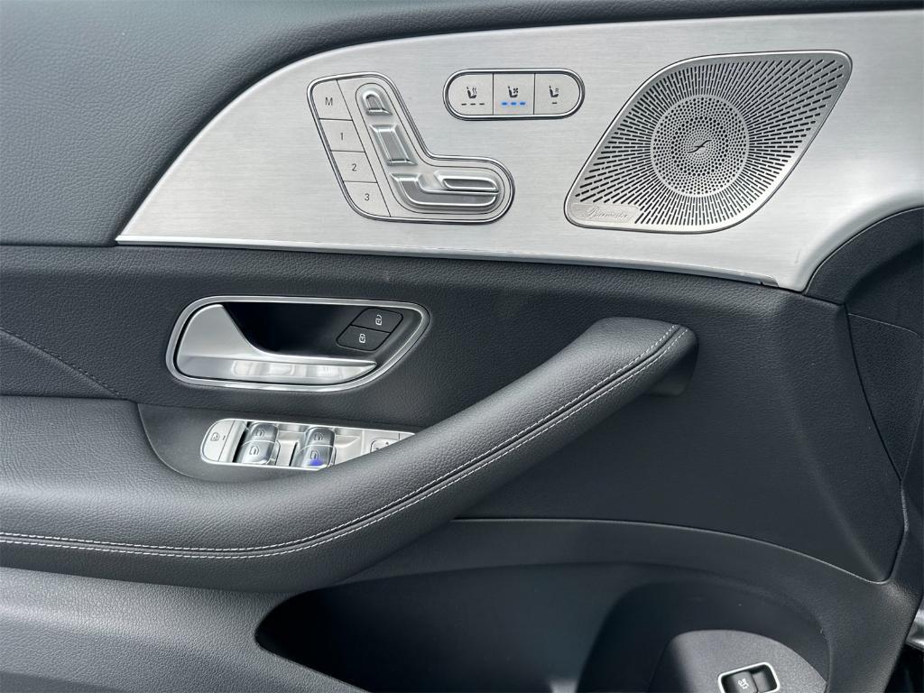 new 2026 Mercedes-Benz GLE 450 car, priced at $87,010