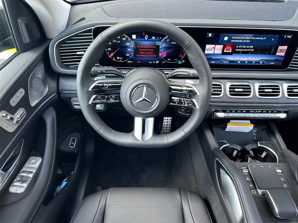 new 2025 Mercedes-Benz GLS 450 car, priced at $102,730
