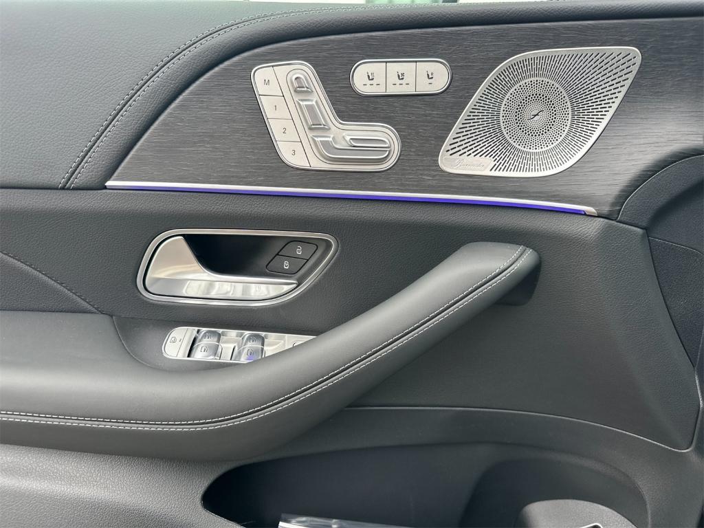 new 2026 Mercedes-Benz GLE 450 car, priced at $88,215