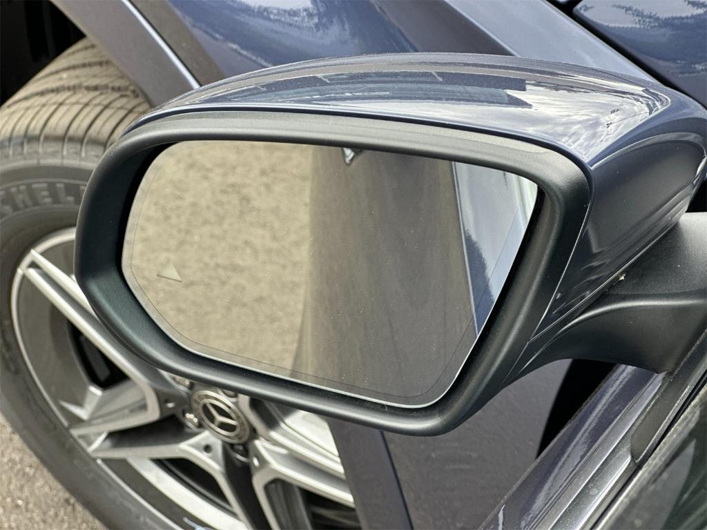 new 2026 Mercedes-Benz GLE 450 car, priced at $88,215