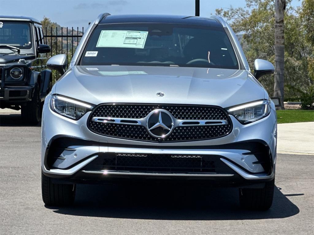 new 2025 Mercedes-Benz GLC 300 car, priced at $61,255