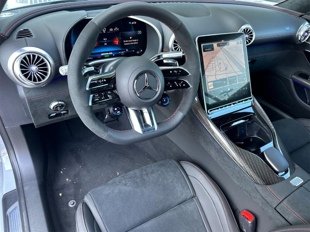 new 2025 Mercedes-Benz AMG SL 63 car, priced at $229,195
