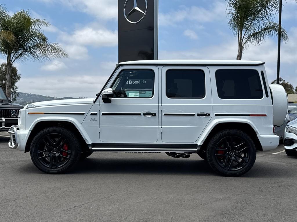 used 2022 Mercedes-Benz AMG G 63 car, priced at $165,895