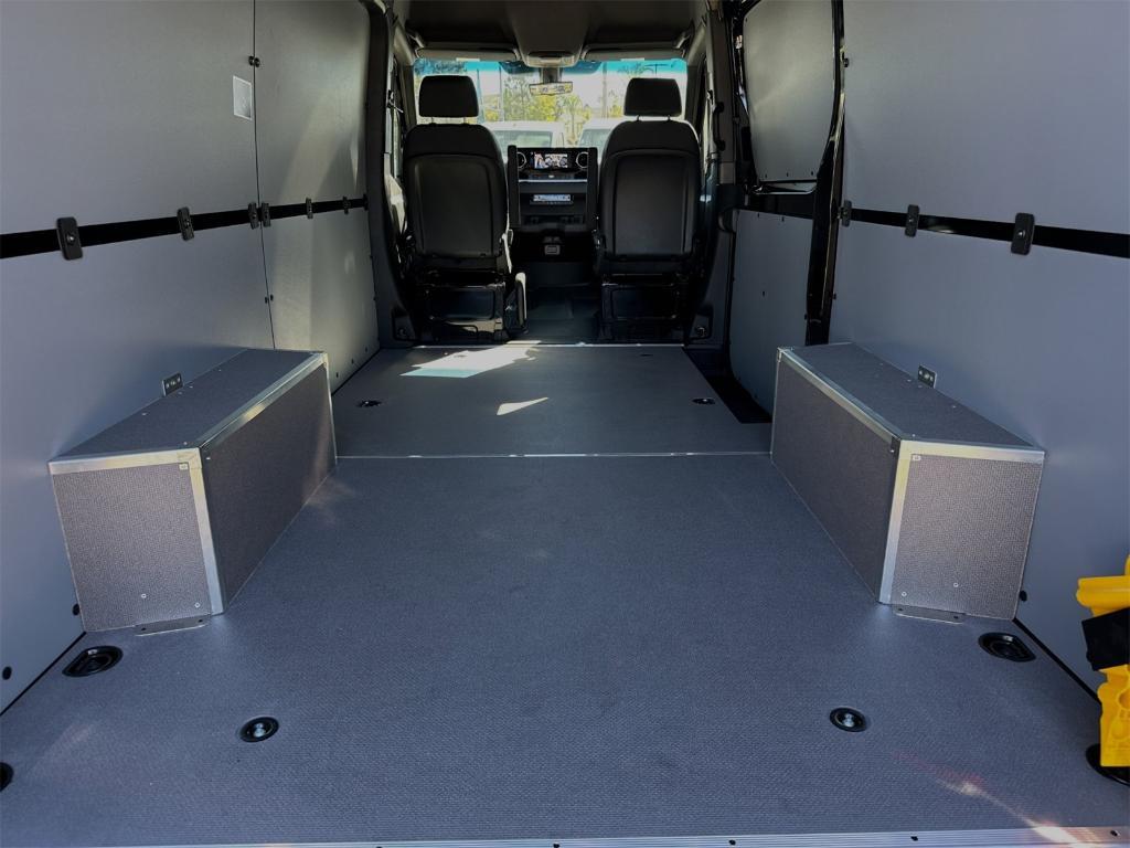 new 2025 Mercedes-Benz Sprinter 2500 car, priced at $72,279