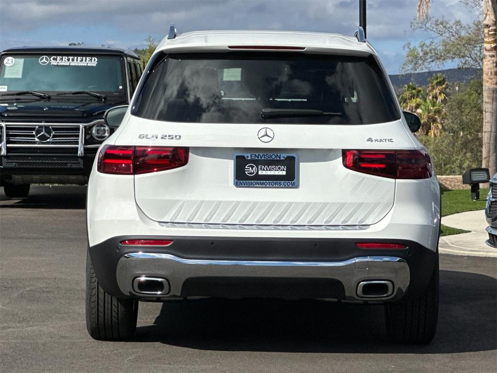 new 2026 Mercedes-Benz GLB 250 car, priced at $51,990