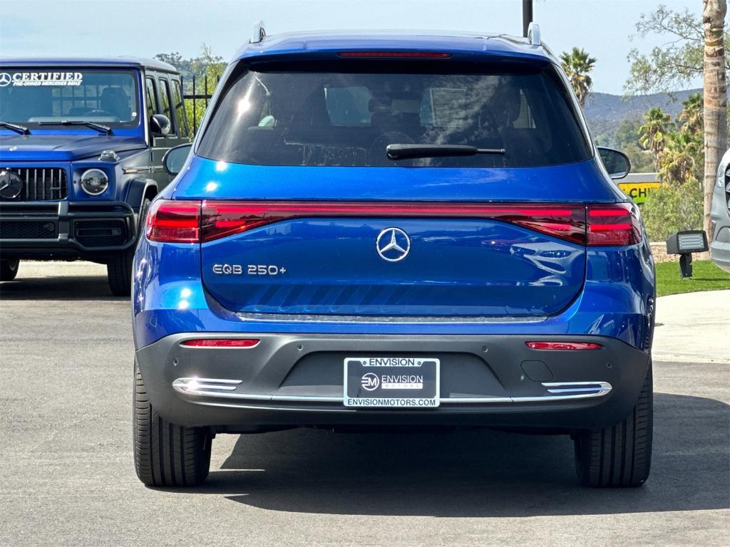 new 2025 Mercedes-Benz EQB 250 car, priced at $61,450