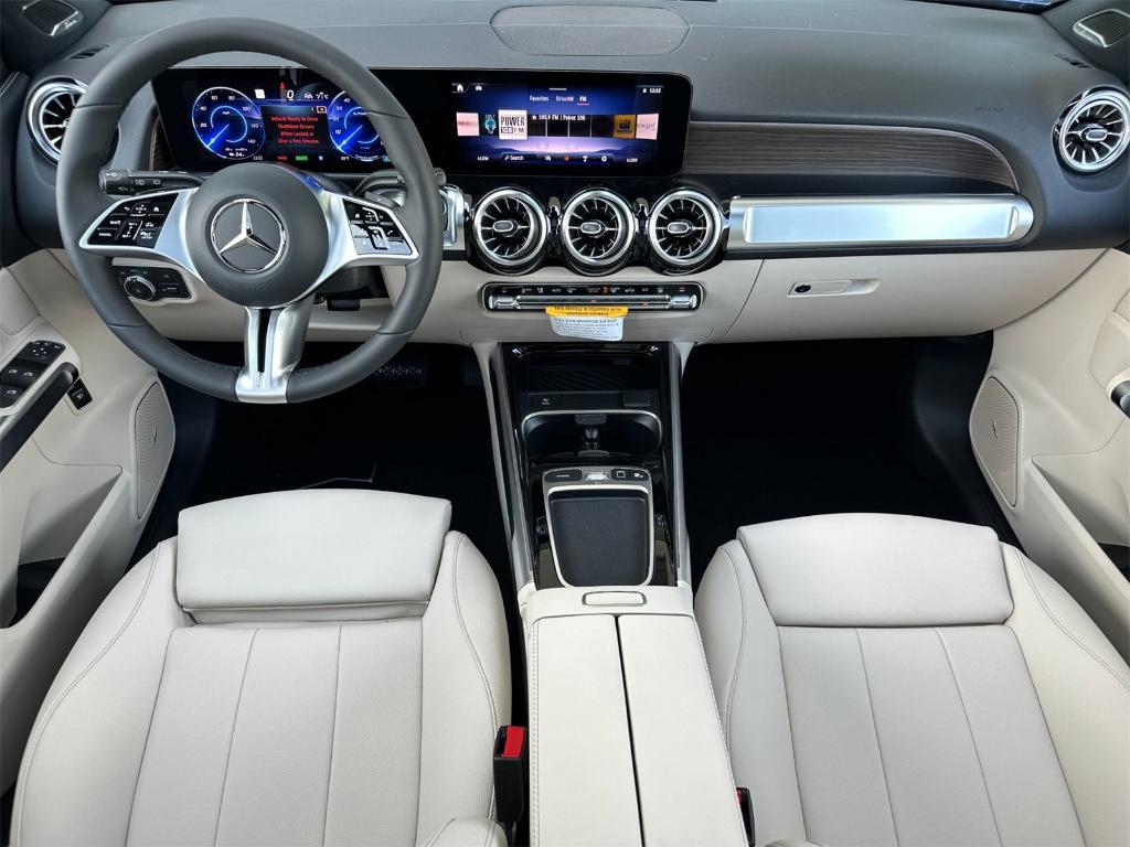 new 2025 Mercedes-Benz EQB 250 car, priced at $61,450