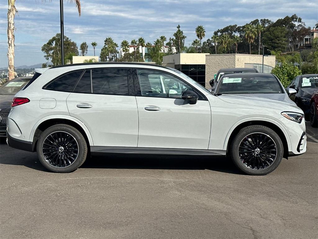 new 2026 Mercedes-Benz GLC 300 car, priced at $66,170