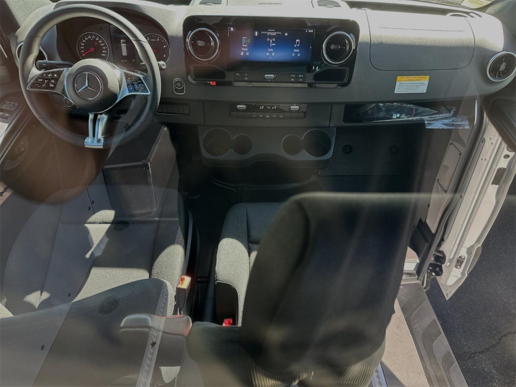new 2025 Mercedes-Benz Sprinter 2500 car, priced at $69,302