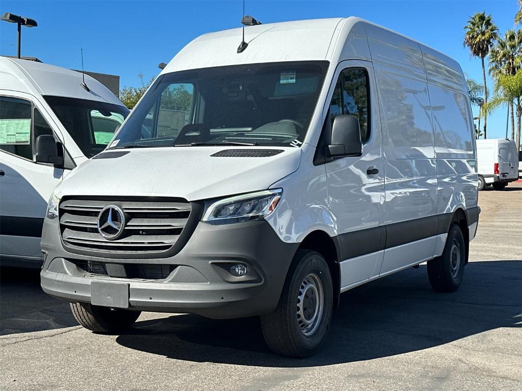 new 2025 Mercedes-Benz Sprinter 2500 car, priced at $69,302