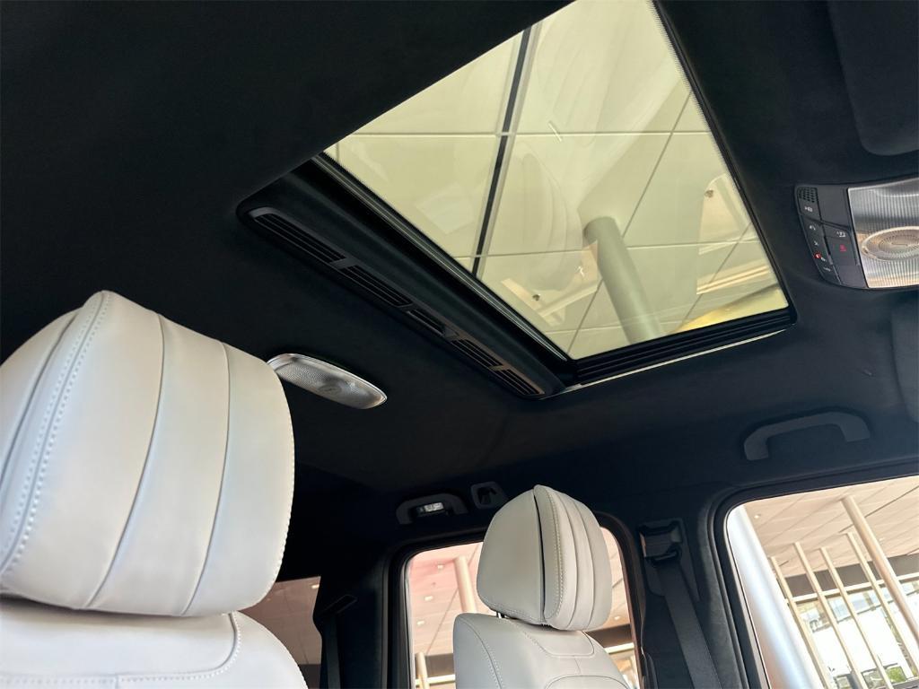 new 2025 Mercedes-Benz AMG G 63 car, priced at $211,630