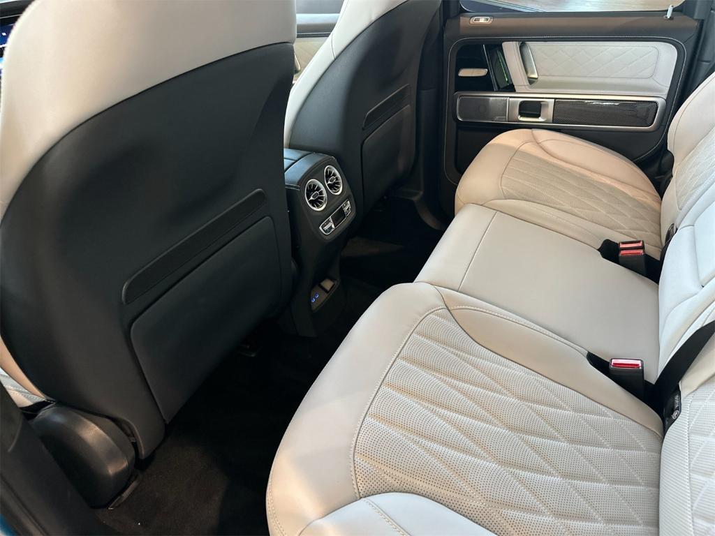 new 2025 Mercedes-Benz AMG G 63 car, priced at $211,630
