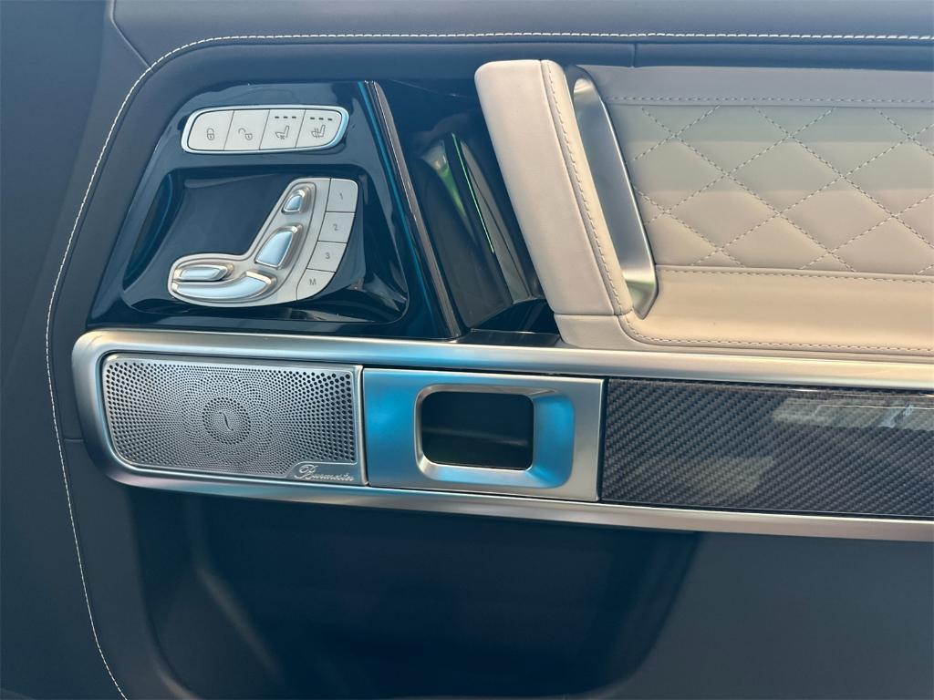 new 2025 Mercedes-Benz AMG G 63 car, priced at $211,630