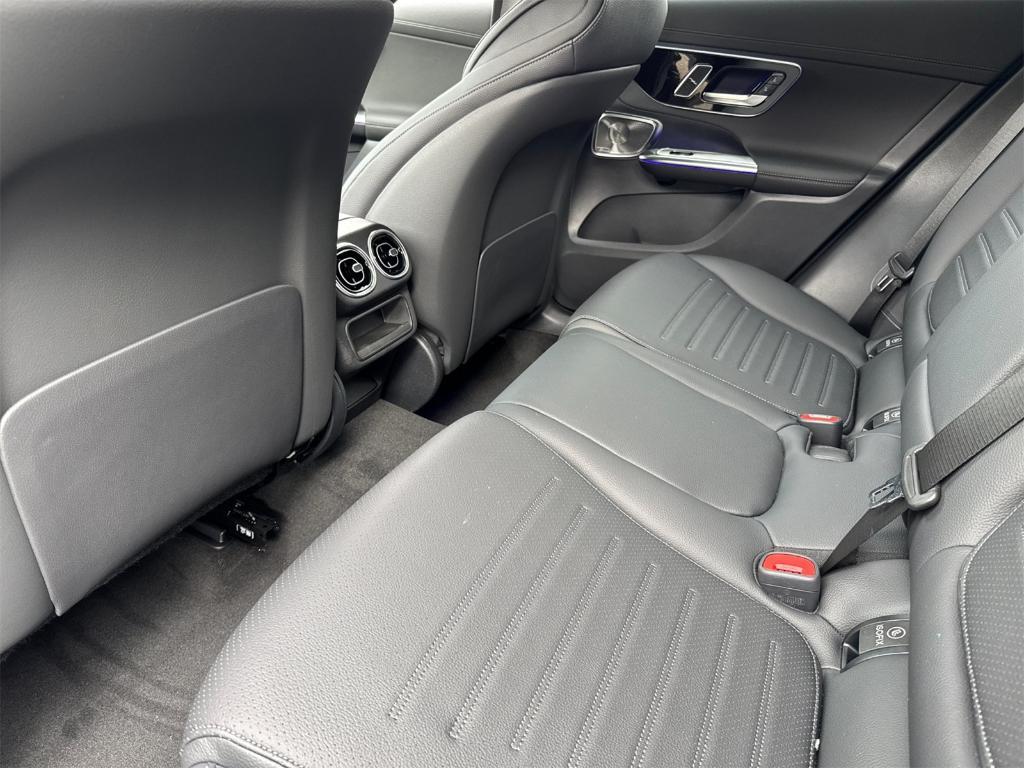 new 2025 Mercedes-Benz GLC 300 car, priced at $60,785