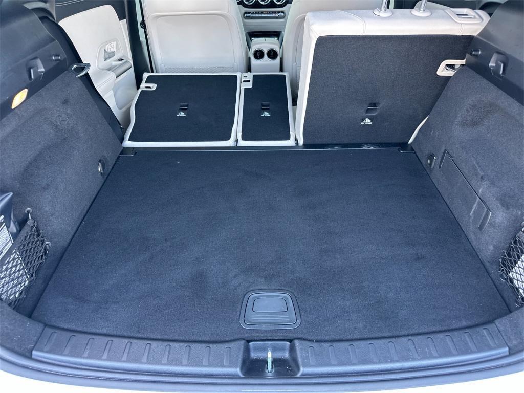 used 2025 Mercedes-Benz GLA 250 car, priced at $38,215