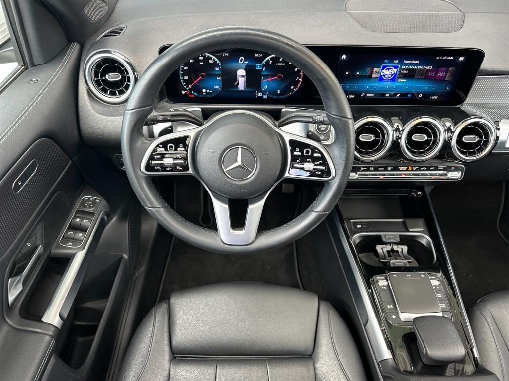 used 2022 Mercedes-Benz GLB 250 car, priced at $25,800