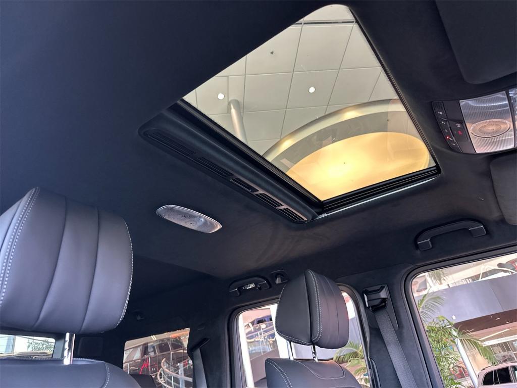 new 2025 Mercedes-Benz AMG G 63 car, priced at $218,940