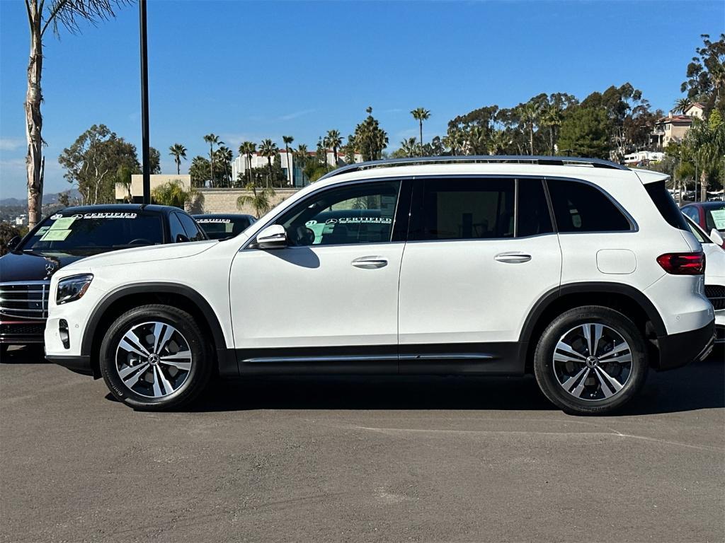 new 2025 Mercedes-Benz GLB 250 car, priced at $49,870