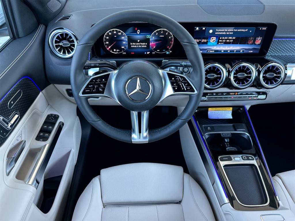 new 2025 Mercedes-Benz GLB 250 car, priced at $49,870