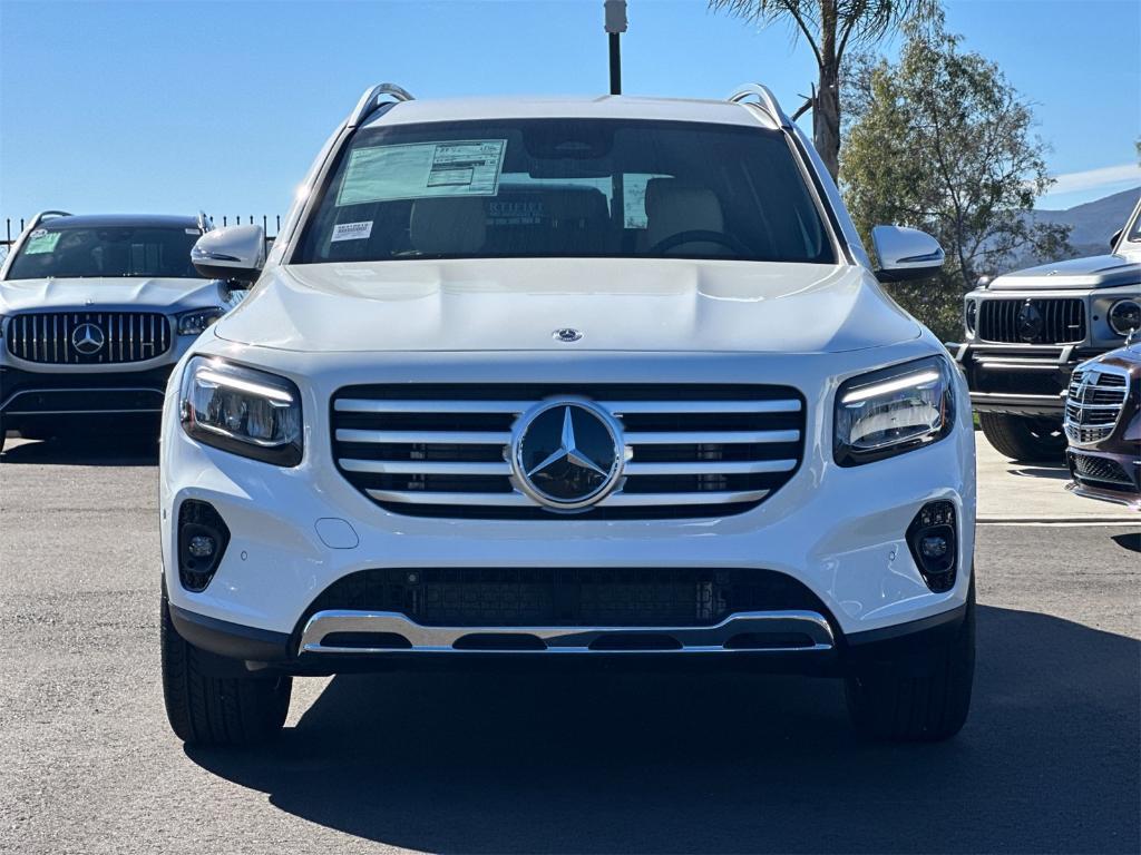 new 2025 Mercedes-Benz GLB 250 car, priced at $49,870
