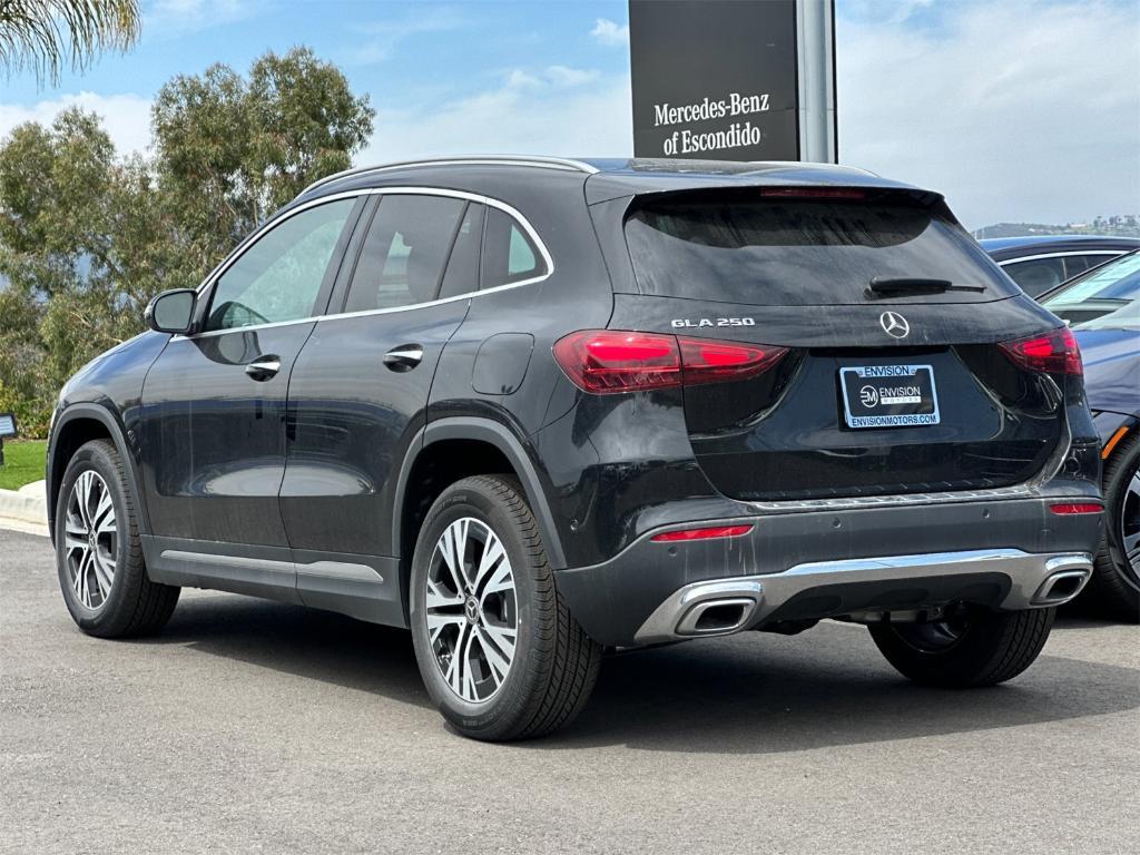 new 2025 Mercedes-Benz GLA 250 car, priced at $45,845