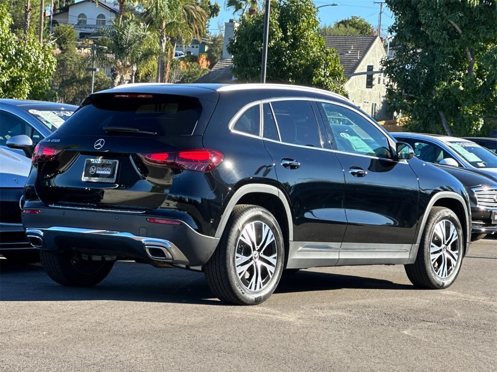 used 2025 Mercedes-Benz GLA 250 car, priced at $40,820