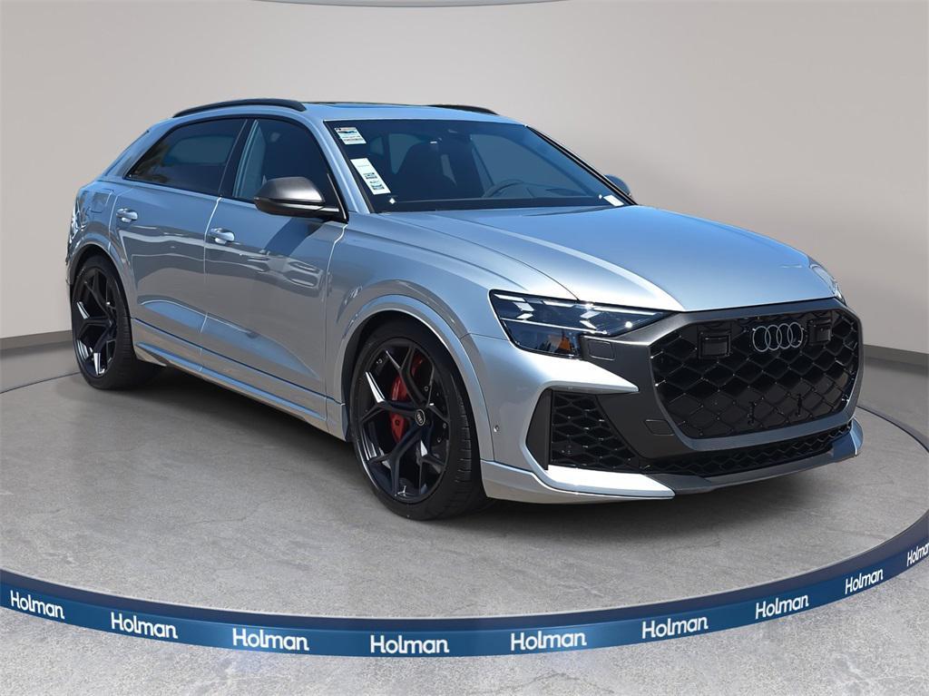 new 2025 Audi RS Q8 car, priced at $160,190
