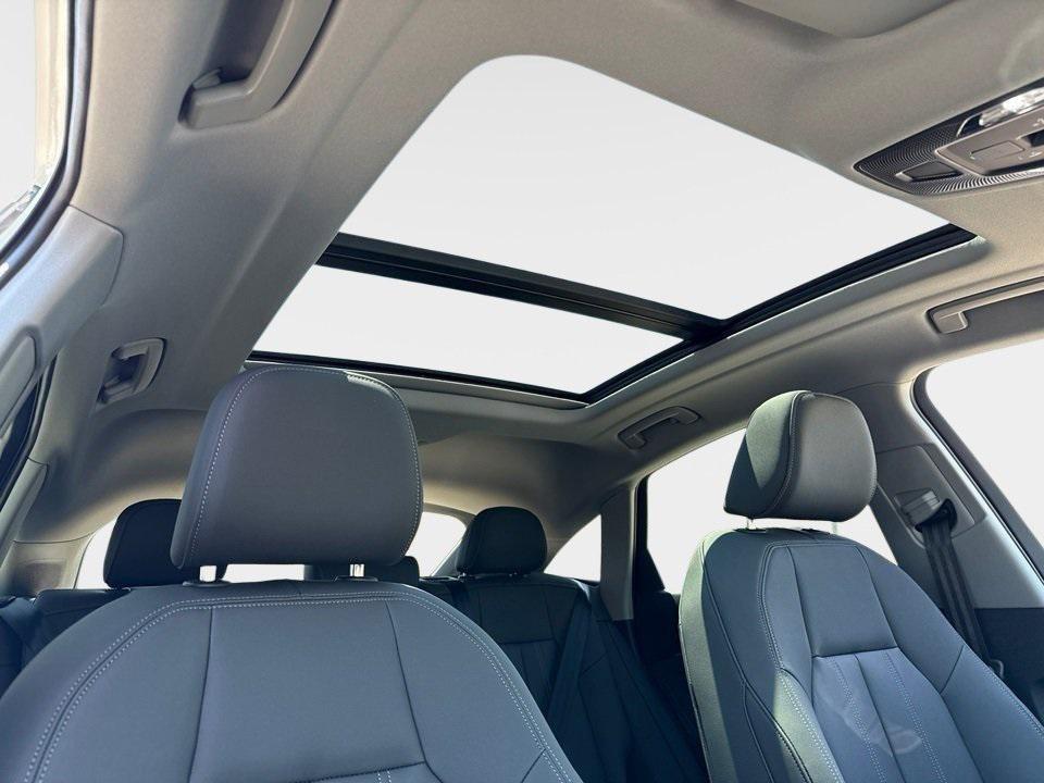new 2025 Audi Q5 Sportback car, priced at $61,470