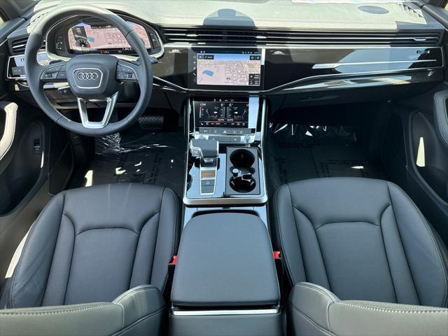 new 2025 Audi Q7 car, priced at $77,460