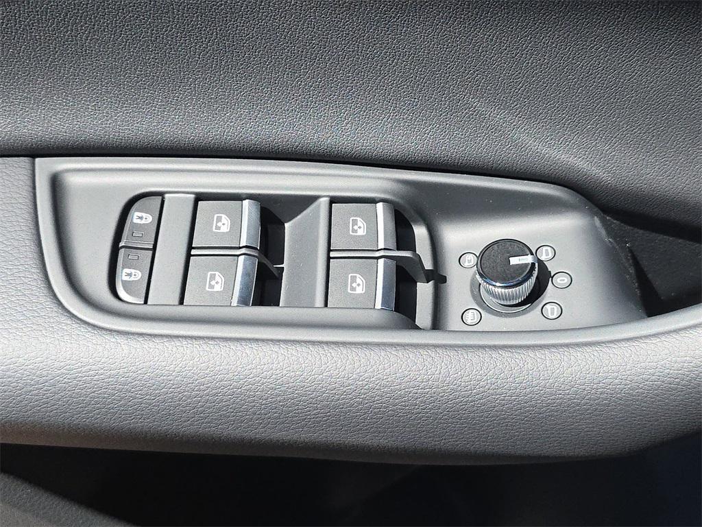 new 2026 Audi Q8 car, priced at $81,010