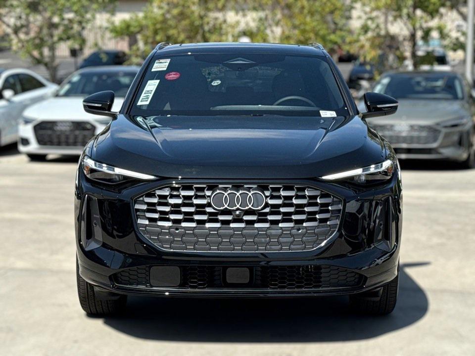 new 2025 Audi Q5 car, priced at $60,590