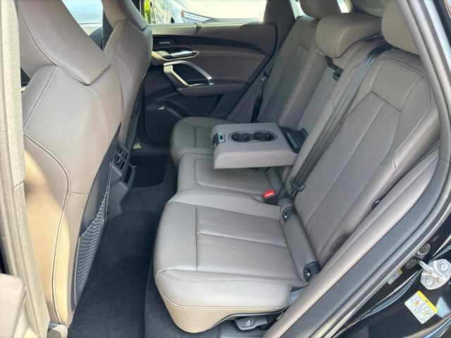 new 2025 Audi Q5 car, priced at $60,590