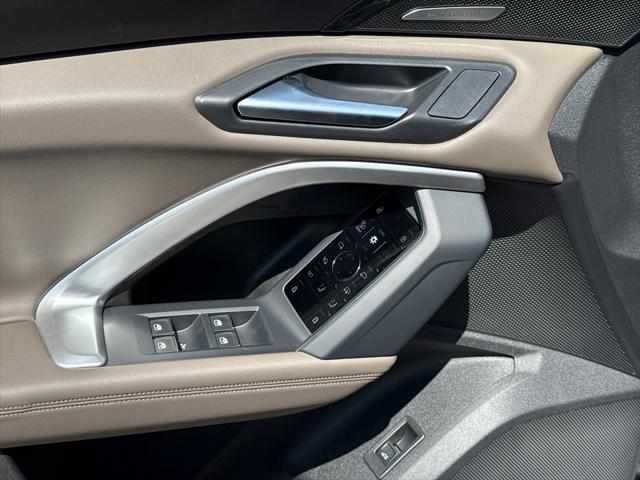 new 2025 Audi Q5 car, priced at $60,590